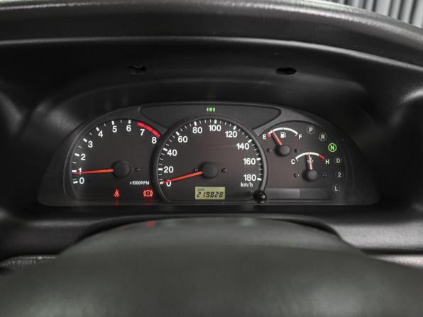 Suzuki Escudo II с пробегом 2000 года, цена 699 000 рублей, 219828 км, внедорожник, Автокод Объявления