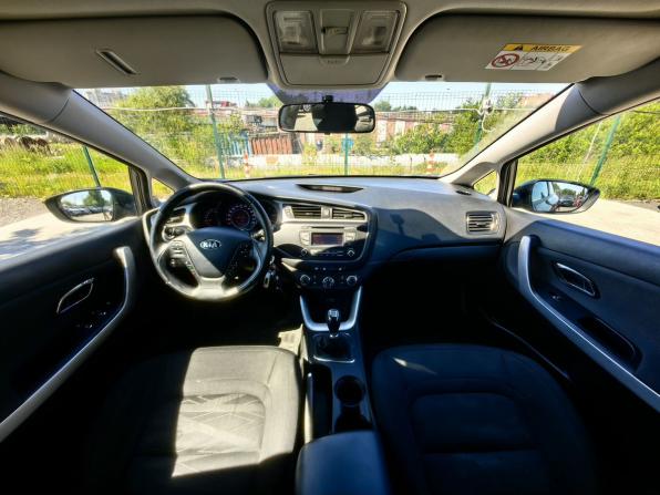 Kia Ceed II Рестайлинг с пробегом 2016 года, цена 1 259 000 рублей, 104000 км, универсал, Автокод Объявления