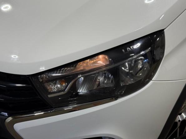 Lada (ВАЗ) Vesta I с пробегом 2022 года, цена 1 399 000 рублей, 62487 км, универсал, Автокод Объявления