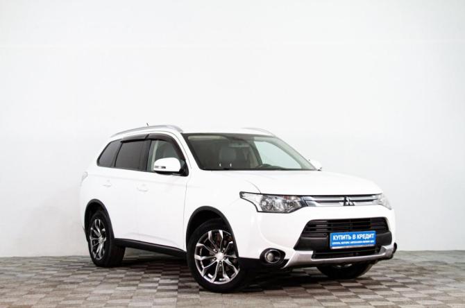 Mitsubishi Outlander III Рестайлинг с пробегом 2014 года, цена 1 849 000 рублей, 183000 км, внедорожник, Автокод Объявления