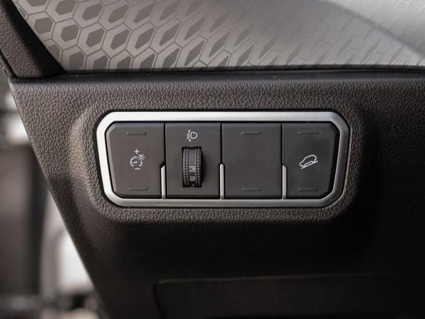 Haval F7x I Рестайлинг с пробегом 2023 года, цена 2 200 000 рублей, 14975 км, внедорожник, Автокод Объявления