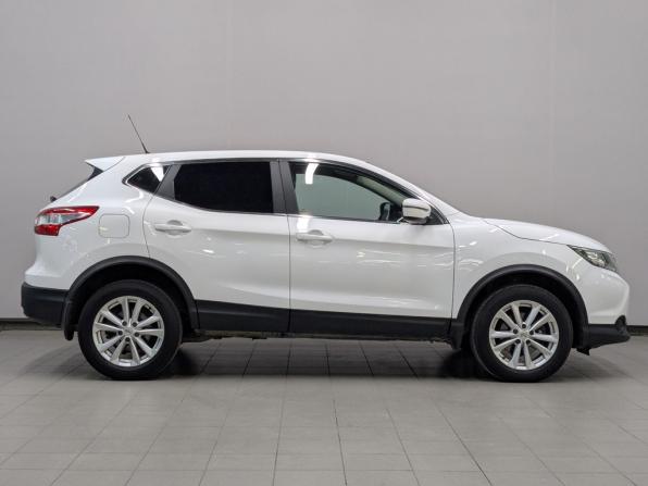 Nissan Qashqai II с пробегом 2016 года, цена 1 470 000 рублей, 144364 км, внедорожник, Автокод Объявления