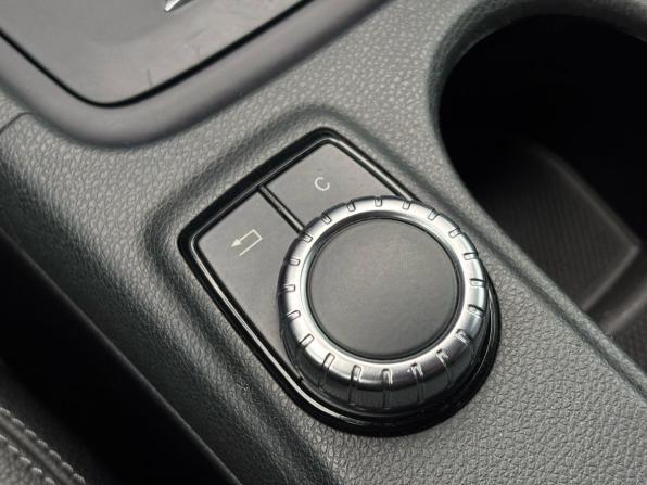 Mercedes-Benz GLA I (X156) с пробегом 2015 года, цена 1 999 000 рублей, 129450 км, внедорожник, Автокод Объявления