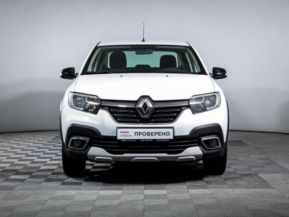 Renault Logan II Рестайлинг с пробегом 2022 года, цена 1 250 000 рублей, 111377 км, седан, Автокод Объявления