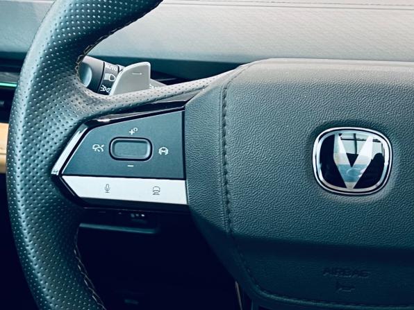 Changan UNI-V I с пробегом 2022 года, цена 1 800 000 рублей, 86000 км, лифтбек, Автокод Объявления