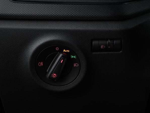 Volkswagen Polo VI с пробегом 2022 года, цена 1 548 055 рублей, 99073 км, лифтбек, Автокод Объявления