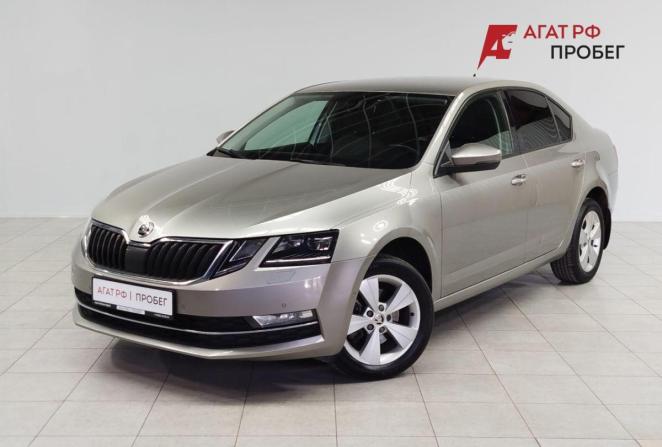 Skoda Octavia III (A7) Рестайлинг с пробегом 2020 года, цена 2 130 000 рублей, 137005 км, лифтбек, Автокод Объявления