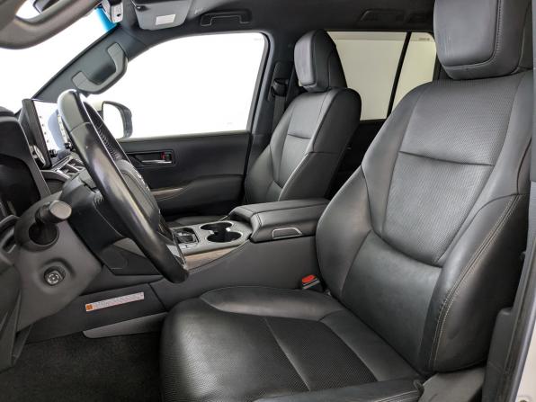 Toyota Land Cruiser 300 Series с пробегом 2021 года, цена 9 500 000 рублей, 52262 км, внедорожник, Автокод Объявления