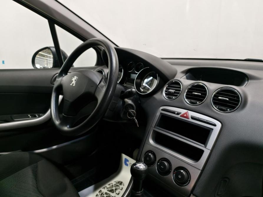 Peugeot 308 I Рестайлинг Курск  - изображение 5