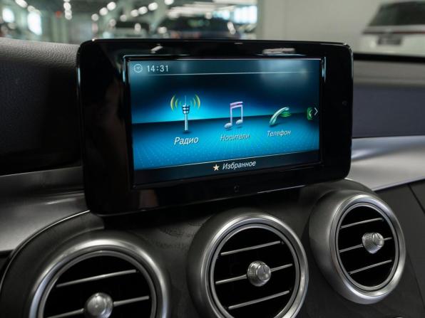 Mercedes-Benz C-Класс IV (W205) Рестайлинг с пробегом 2019 года, цена 2 730 000 рублей, 85457 км, седан, Автокод Объявления