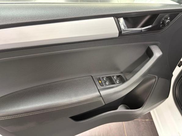 Skoda Rapid I Рестайлинг с пробегом 2019 года, цена 1 498 000 рублей, 67450 км, лифтбек, Автокод Объявления