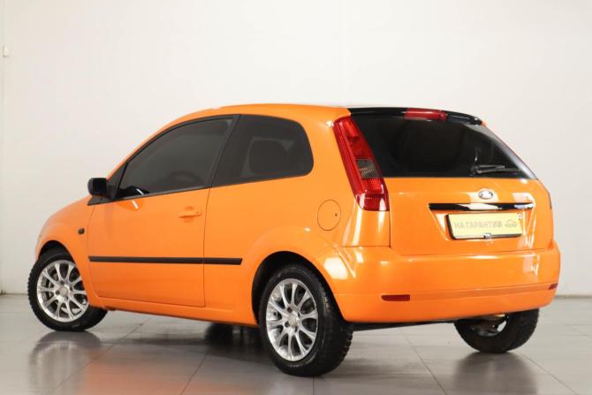 Ford Fiesta Mk5 с пробегом 2005 года, цена 599 000 рублей, 233000 км, хэтчбек, Автокод Объявления