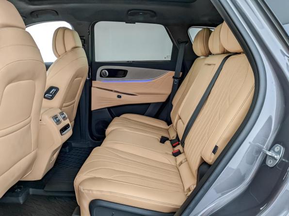 Jaecoo J8 с пробегом 2024 года, цена 3 550 000 рублей, 24096 км, внедорожник, Автокод Объявления