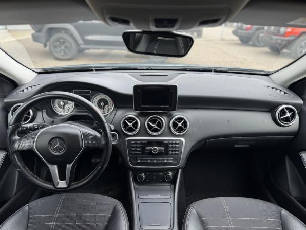 Mercedes-Benz A-Класс III (W176) с пробегом 2014 года, цена 1 125 000 рублей, 186000 км, хэтчбек, Автокод Объявления