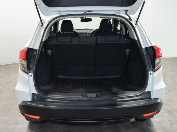 Honda Vezel I Рестайлинг с пробегом 2018 года, цена 1 720 000 рублей, 94700 км, внедорожник, Автокод Объявления