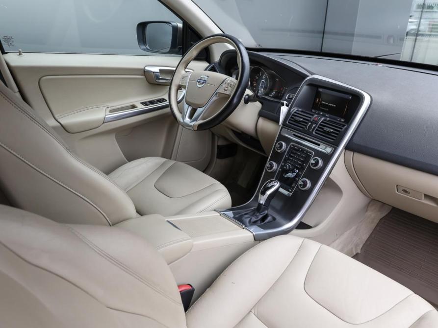 Volvo XC60 I Рестайлинг Москва  - изображение 10