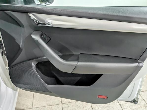 Skoda Octavia III (A7) Рестайлинг с пробегом 2019 года, цена 1 125 000 рублей, 171353 км, лифтбек, Автокод Объявления