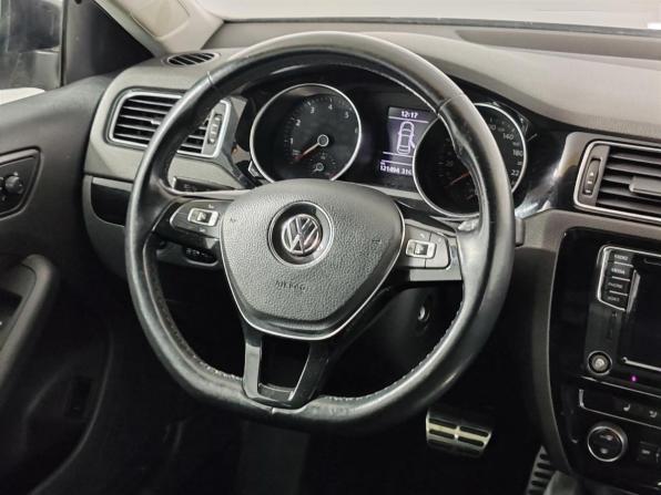Volkswagen Jetta VI Рестайлинг с пробегом 2017 года, цена 1 375 000 рублей, 121493 км, седан, Автокод Объявления