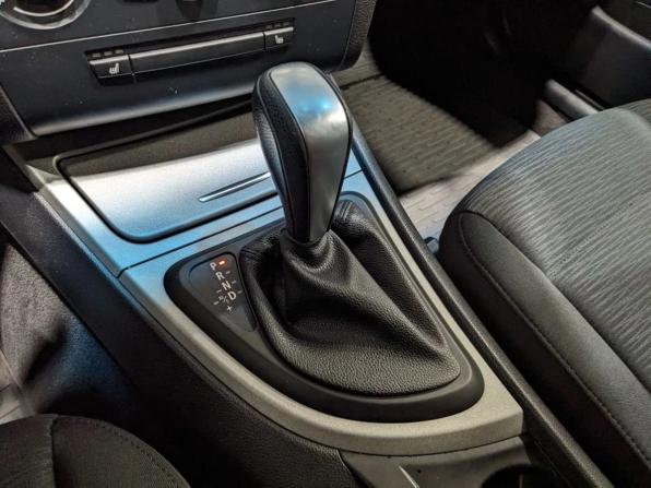 BMW 1 серии I (E81/E82/E87/E88) Рестайлинг с пробегом 2011 года, цена 695 000 рублей, 218700 км, хэтчбек, Автокод Объявления