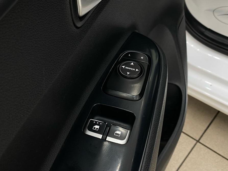 Kia Rio IV Рестайлинг Энгельс  - изображение 27