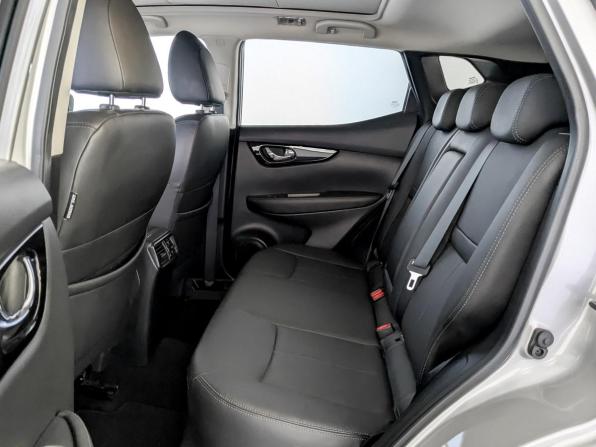 Nissan Qashqai II с пробегом 2018 года, цена 1 800 000 рублей, 82500 км, внедорожник, Автокод Объявления