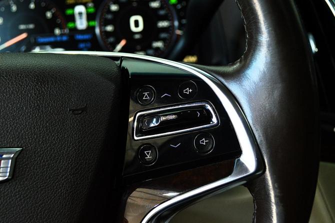 Cadillac Escalade IV с пробегом 2015 года, цена 2 575 000 рублей, 149000 км, внедорожник, Автокод Объявления