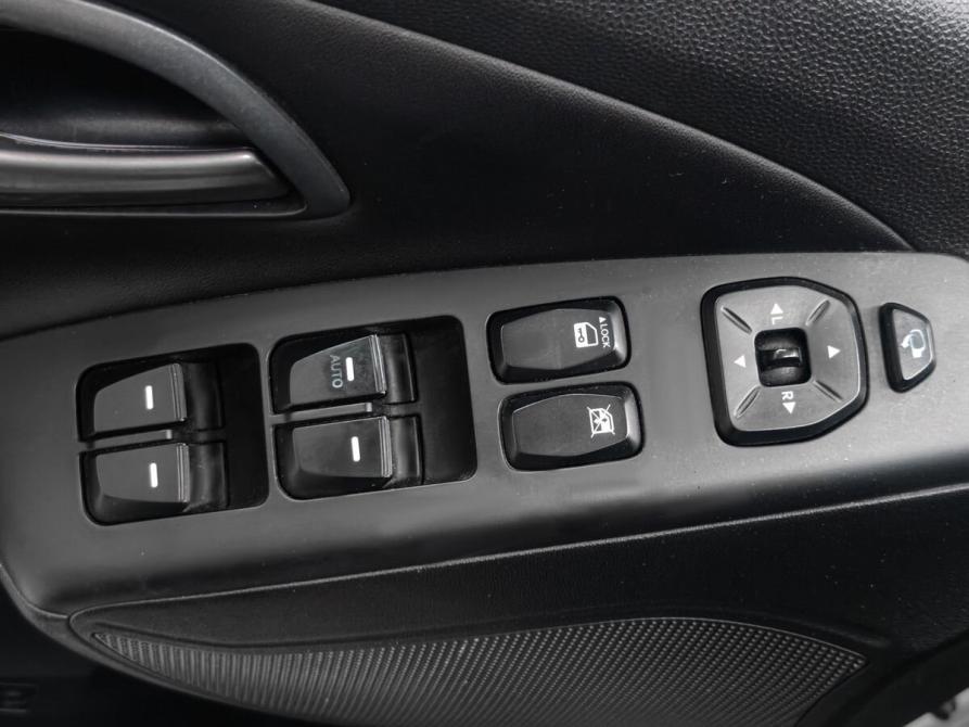 Hyundai ix35 I Рестайлинг Ростов-на-Дону  - изображение 16