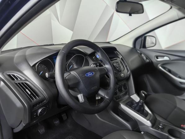 Ford Focus III с пробегом 2011 года, цена 519 000 рублей, 197442 км, хэтчбек, Автокод Объявления