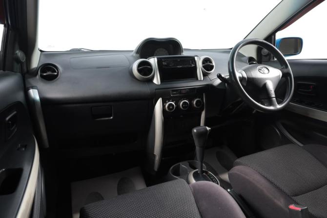 Toyota Ist I с пробегом 2002 года, цена 599 000 рублей, 348000 км, хэтчбек, Автокод Объявления