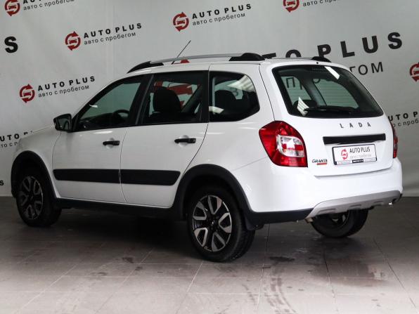 Lada (ВАЗ) Granta I Рестайлинг с пробегом 2024 года, цена 999 000 рублей, 33121 км, универсал, Автокод Объявления