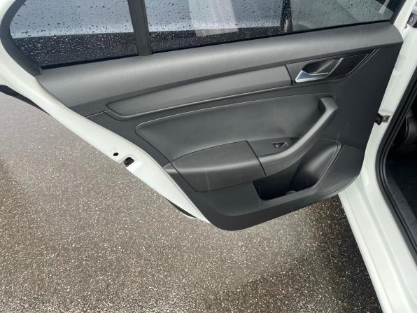Volkswagen Polo VI с пробегом 2021 года, цена 1 430 000 рублей, 104000 км, лифтбек, Автокод Объявления