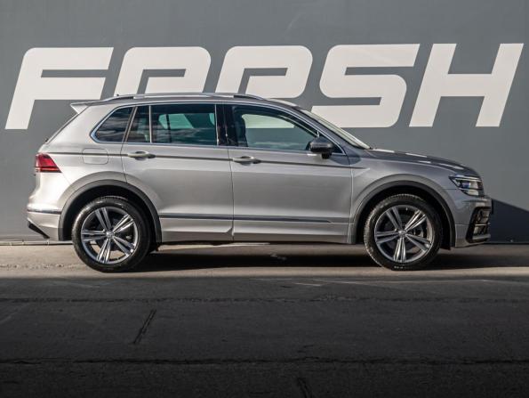Volkswagen Tiguan II с пробегом 2019 года, цена 3 395 000 рублей, 81882 км, внедорожник, Автокод Объявления
