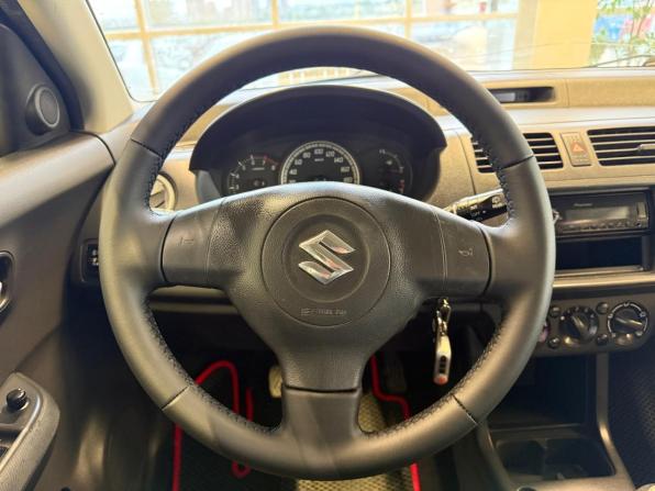 Suzuki Swift III с пробегом 2006 года, цена 545 000 рублей, 137000 км, хэтчбек, Автокод Объявления