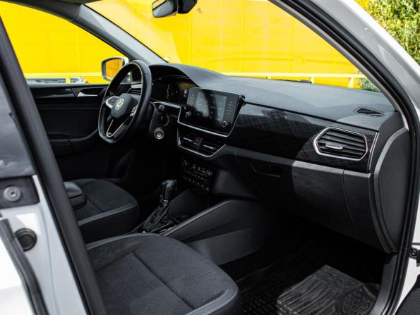Volkswagen Polo VI с пробегом 2021 года, цена 1 599 000 рублей, 65121 км, лифтбек, Автокод Объявления