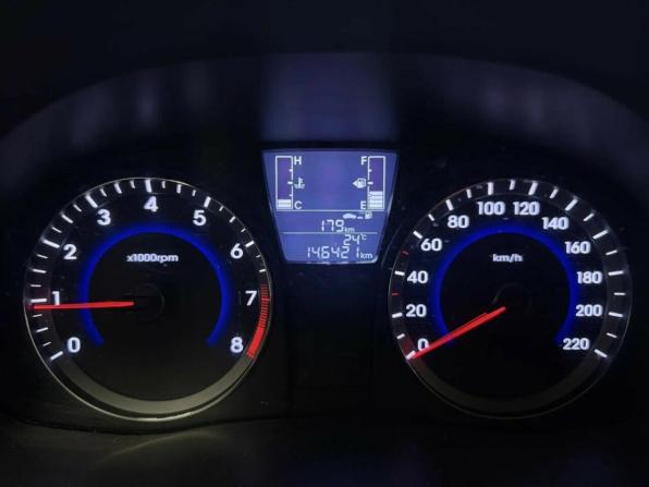 Hyundai Solaris I Рестайлинг с пробегом 2016 года, цена 876 911 рублей, 146186 км, седан, Автокод Объявления