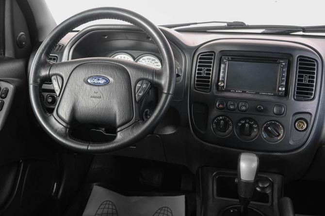Ford Maverick III с пробегом 2005 года, цена 579 000 рублей, 226494 км, внедорожник, Автокод Объявления