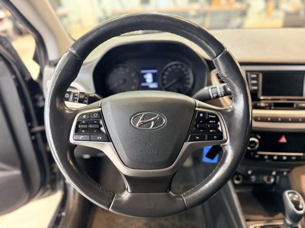 Hyundai Solaris II с пробегом 2019 года, цена 1 189 000 рублей, 109200 км, седан, Автокод Объявления