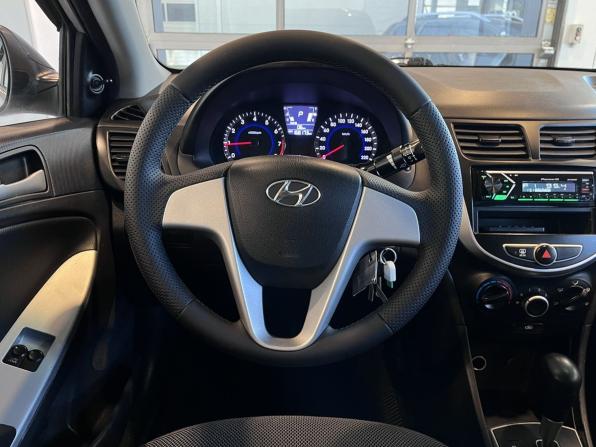 Hyundai Solaris I с пробегом 2012 года, цена 675 000 рублей, 168172 км, седан, Автокод Объявления