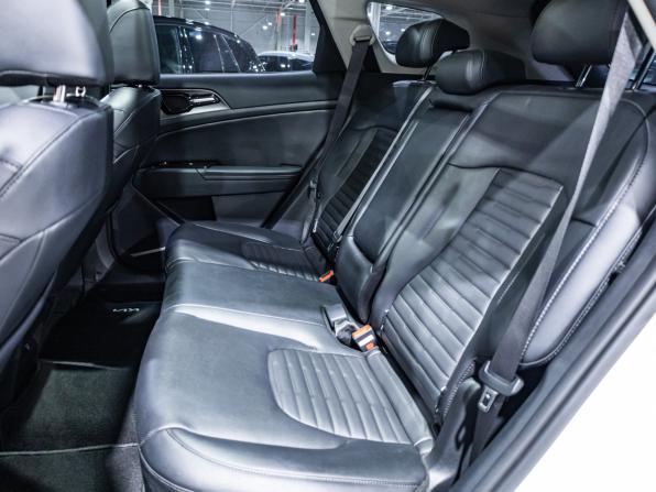 Kia Sportage V с пробегом 2024 года, цена 3 690 000 рублей, 69816 км, внедорожник, Автокод Объявления