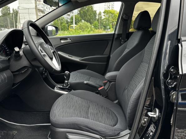 Hyundai Solaris I Рестайлинг с пробегом 2015 года, цена 799 000 рублей, 225312 км, седан, Автокод Объявления