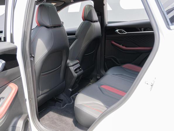 Geely Coolray I Рестайлинг с пробегом 2024 года, цена 2 294 000 рублей, 9480 км, внедорожник, Автокод Объявления