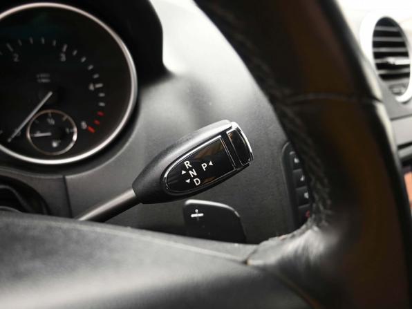 Mercedes-Benz M-Класс II (W164) Рестайлинг с пробегом 2010 года, цена 1 929 000 рублей, 310371 км, внедорожник, Автокод Объявления