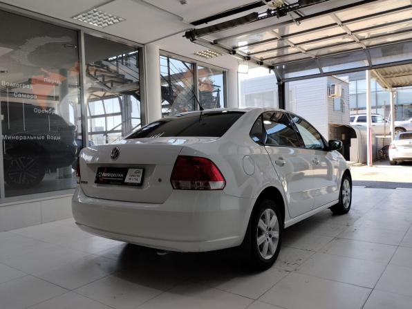 Volkswagen Polo V с пробегом 2013 года, цена 970 000 рублей, 55683 км, седан, Автокод Объявления