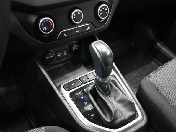 Hyundai Creta I с пробегом 2019 года, цена 1 760 000 рублей, 238052 км, внедорожник, Автокод Объявления
