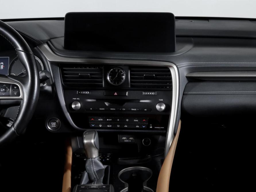 Lexus RX IV Рестайлинг Москва  - изображение 13