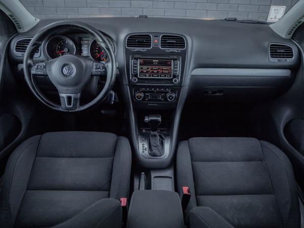 Volkswagen Golf VI с пробегом 2009 года, цена 610 000 рублей, 320000 км, хэтчбек, Автокод Объявления