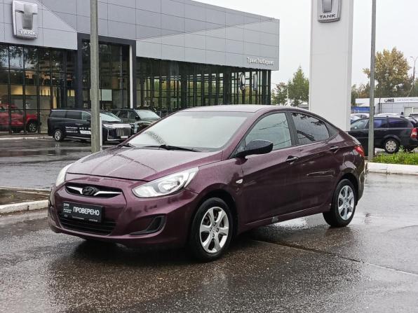 Hyundai Solaris I с пробегом 2012 года, цена 660 000 рублей, 110516 км, седан, Автокод Объявления