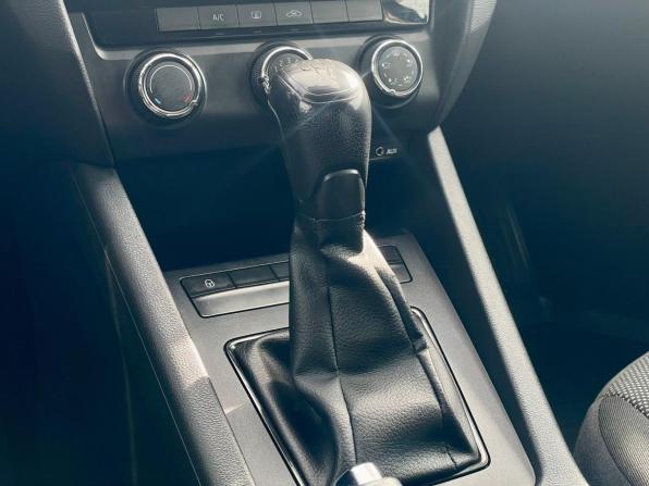 Skoda Octavia III (A7) с пробегом 2014 года, цена 939 000 рублей, 150800 км, лифтбек, Автокод Объявления