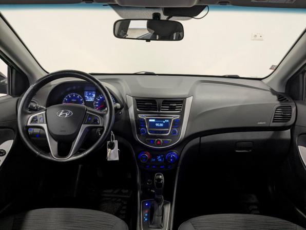 Hyundai Solaris I Рестайлинг с пробегом 2016 года, цена 1 290 000 рублей, 62389 км, седан, Автокод Объявления