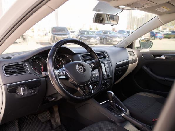 Volkswagen Jetta VI Рестайлинг с пробегом 2018 года, цена 1 349 000 рублей, 180671 км, седан, Автокод Объявления